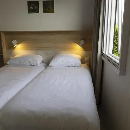 24 Person Family Resort *