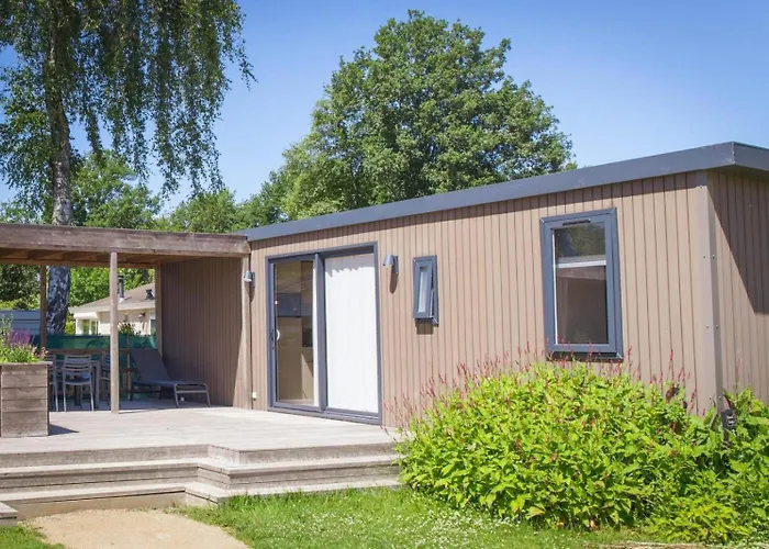 24 Person Family Rezort *