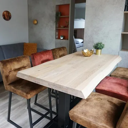24 Person Family Voorthuizen